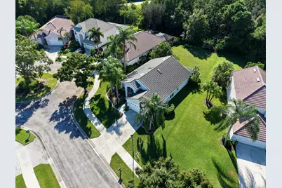 562 SW Saint Martins Cove, Port Saint Lucie, FL 34986 - Photo 30