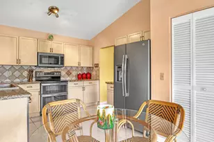 3283 Jog Park Dr, Greenacres, FL 33467 - Photo 16