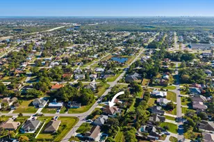 668 SE Walters Terrace, Port Saint Lucie, FL 34983 - Photo 32