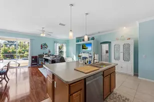 668 SE Walters Terrace, Port Saint Lucie, FL 34983 - Photo 10