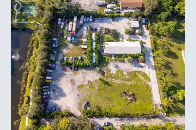 5400 Thunderbird Drive, Lake Worth, FL 33463 - Photo 10