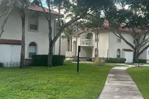 101 Cypress Point Dr, Palm Beach Gardens, FL 33418 - Photo 8