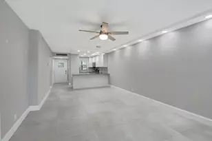 750 NE Spanish River Blvd, Boca Raton, FL 33431 - Photo 18