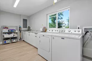 409 SE Gasparilla Ave, Port Saint Lucie, FL 34983 - Photo 8