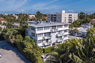 401 Peruvian Ave, Palm Beach, FL 33480 - Photo 16