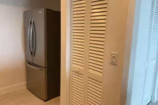 2425 Presidential 1103 Way Unit, West Palm Beach, FL 33401 - Photo 6