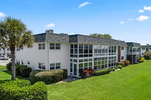 2800 Indian River Blvd, Vero Beach, FL 32960 - Photo 2