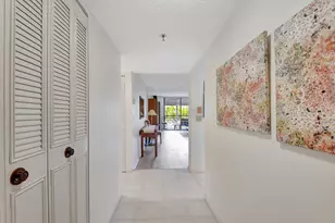 7770 Tahiti Ln, Lake Worth, FL 33467 - Photo 2