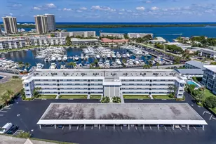 907 Marina Dr Unit, North Palm Beach, FL 33408 - Photo 1