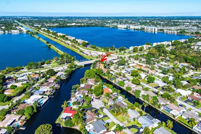2074 NW 38th Street, Oakland Park, FL 33309 - Photo 72
