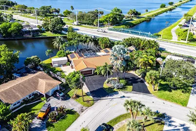 2074 NW 38th Street, Oakland Park, FL 33309 - Photo 52