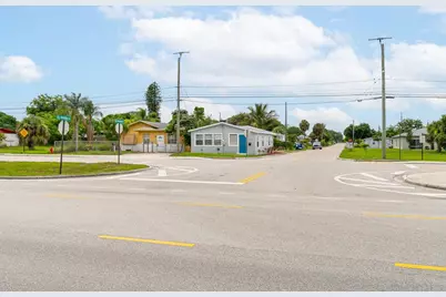 1497 Silver Beach Road, Riviera Beach, FL 33404 - Photo 2