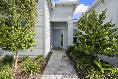 10888 Stellar Circle, Palm Beach Gardens, FL 33412 - Photo 2