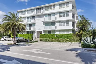 401 Peruvian Ave, Palm Beach, FL 33480 - Photo 1