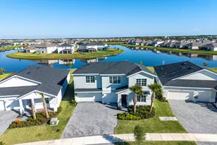 12225 SW Roma Cir, Port Saint Lucie, FL 34987 - Photo 2