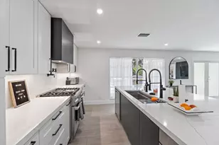 4193 Hyacinth Cir N, Palm Beach Gardens, FL 33410 - Photo 18