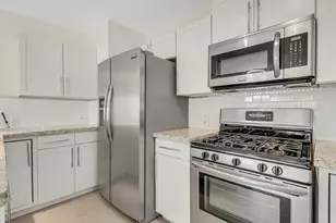 376 SW 2nd St, Boca Raton, FL 33432 - Photo 16