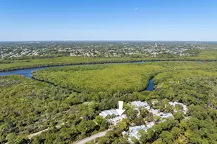 1812 SE Hideaway Cir, Port Saint Lucie, FL 34952 - Photo 32