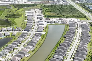 10135 SW Sarcoline Dr Unit #Prosperity 828, Port Saint Lucie, FL 34987 - Photo 4