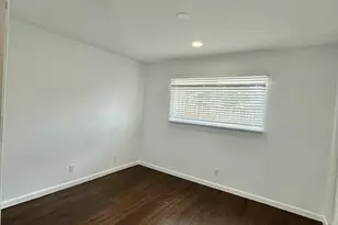 203 E Tiffany Dr, West Palm Beach, FL 33407 - Photo 22