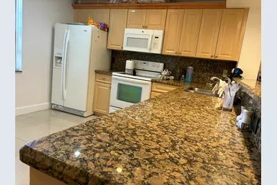 1400 NW 45th Street, Unit #B7, Deerfield Beach, FL 33064 - Photo 2