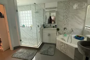 6000 Adriatic Way, West Palm Beach, FL 33413 - Photo 18