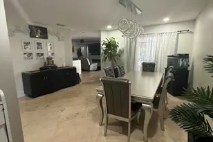 6000 Adriatic Way, West Palm Beach, FL 33413 - Photo 4