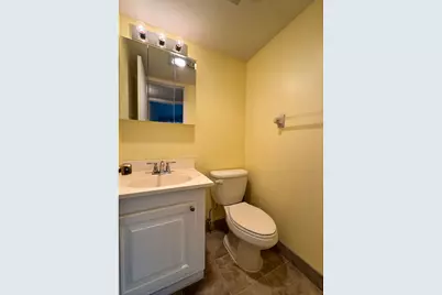 3000 Springdale Boulevard, Unit #V303, Palm Springs, FL 33461 - Photo 18
