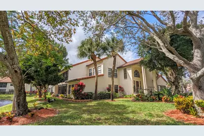 3002 Lucerne Park Drive, Unit #5121, Greenacres, FL 33467 - Photo 1