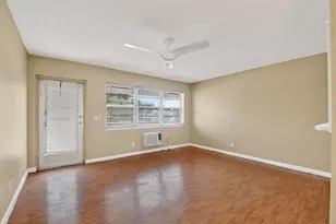 265 Windsor Unit, West Palm Beach, FL 33417 - Photo 2