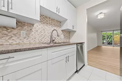 689 NE 6th Court, Unit #1090, Boynton Beach, FL 33435 - Photo 12