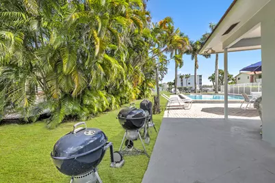 689 NE 6th Court, Unit #1090, Boynton Beach, FL 33435 - Photo 36