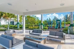 17111 Biscayne Blvd, North Miami Beach, FL 33160 - Photo 38