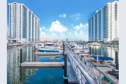 17111 Biscayne Boulevard, Unit #902, North Miami Beach, FL 33160 - Photo 54