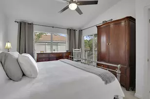 7911 Laina Ln, Boynton Beach, FL 33437 - Photo 20
