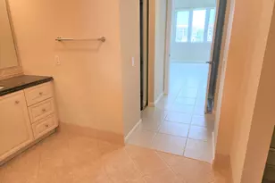 10 W Harbour Isle Dr E Unit, Fort Pierce, FL 34949 - Photo 14