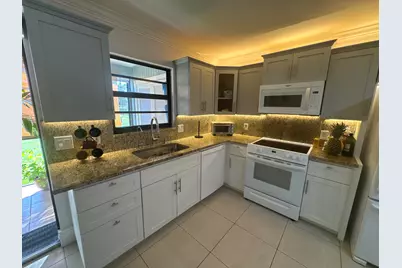 5954 Longbow Ln Lane, Unit #5, West Palm Beach, FL 33415 - Photo 12