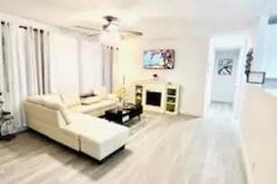 512 Bayberry Dr, Lake Park, FL 33403 - Photo 22