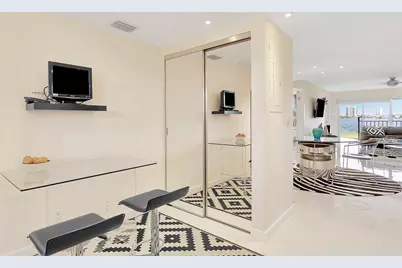 801 Lake Shore Drive, Unit #102, Lake Park, FL 33403 - Photo 12