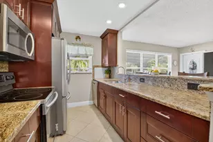 762 High Point Blvd N, Delray Beach, FL 33445 - Photo 14