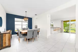 2011 NW Cataluna Cir, Port Saint Lucie, FL 34986 - Photo 8