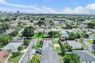 811 NW 5th Ave, Hallandale Beach, FL 33009 - Photo 10