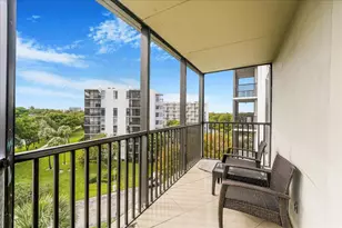 3475 N Country Club Dr, Aventura, FL 33180 - Photo 10