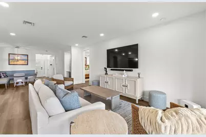 220 Eagle Drive, Jupiter, FL 33477 - Photo 4