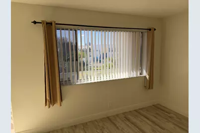 400 Village Green Circle W #304, Palm Springs, FL 33461 - Photo 12