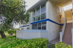 1531 SE Royal Green Cir, Port Saint Lucie, FL 34952 - Photo 1