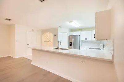 853 Imperial Lake Road, West Palm Beach, FL 33413 - Photo 8