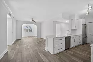 5301 Myrtlewood Cir E, Palm Beach Gardens, FL 33418 - Photo 1