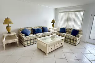 3087 Oakridge U, Deerfield Beach, FL 33442 - Photo 10