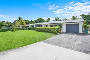 218 SW 12th Ave, Boynton Beach, FL 33435 - Photo 1
